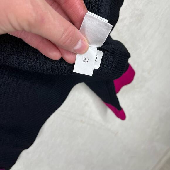 NWT St. John Black Pink Open & Snap Front Wool Blend Knit Sweater Size Small - Picture 6 of 11